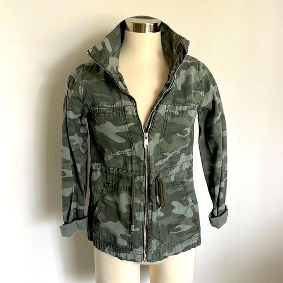 Camo Jacket - Picture 1 of 7